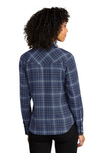 Load image into Gallery viewer, Ladies Long Sleeve Ombre Plaid Shirt - True Navy
